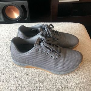 Nobull women’s size 9